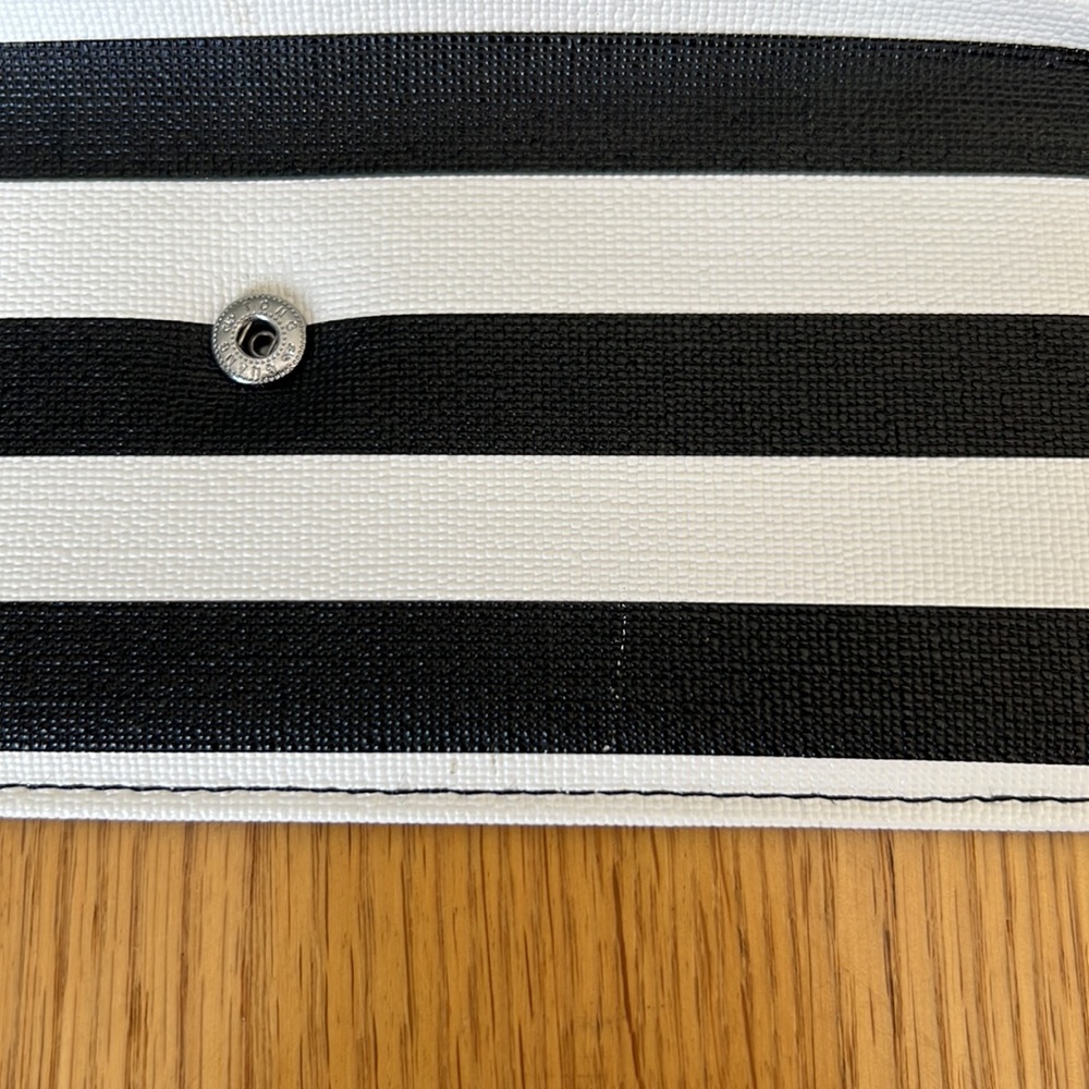 KUT from the kloth White & Black striped Wallet EUC - Picture 13 of 15